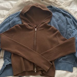 Brandy Melville crop jacket